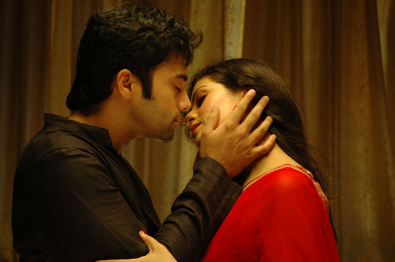 Maithri Movie Working Stills