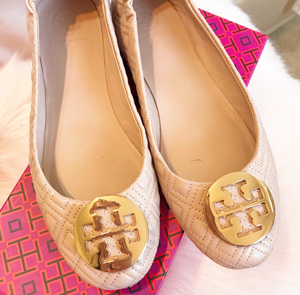 Fashion Files: Tory Burch Minnie Travel Flat Review | Royally Pink