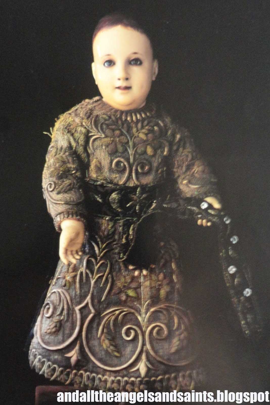 AND ALL THE ANGELS AND SAINTS 254. MARFIL Philippine Religious Ivory Carvings, part 2