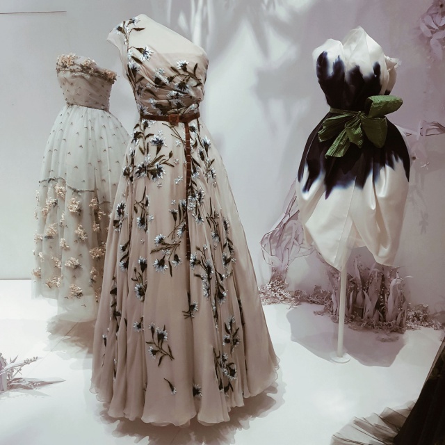 Christian Dior Designer of Dreams / Wystawa Christiana Diora | Julia ...