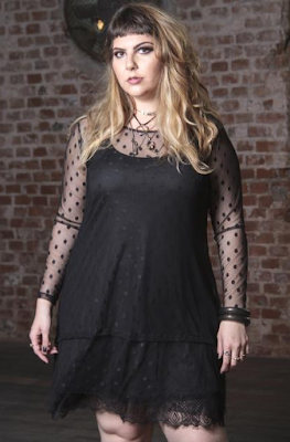 Look com transparência Plus Size Look com transparência Plus Size