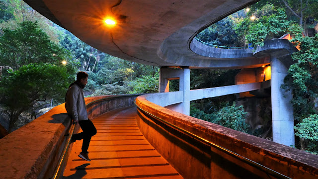 己連拿利天橋