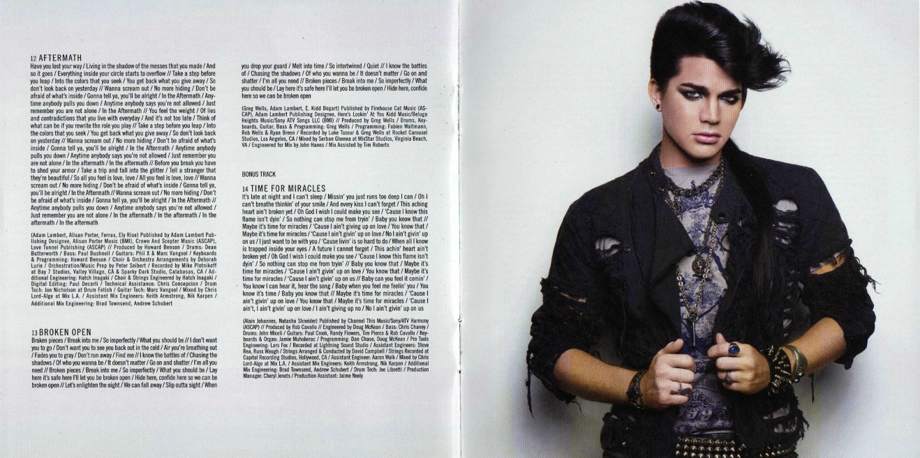 Encarte: Adam Lambert - For Your Entertainment.