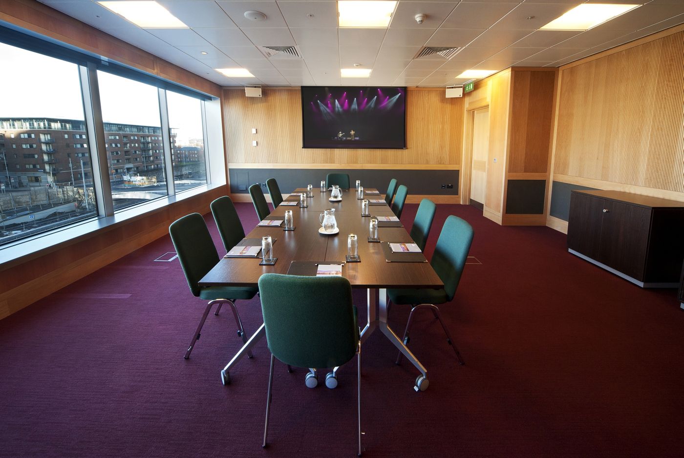 Băng Tước 8 Meeting Room Setup Styles