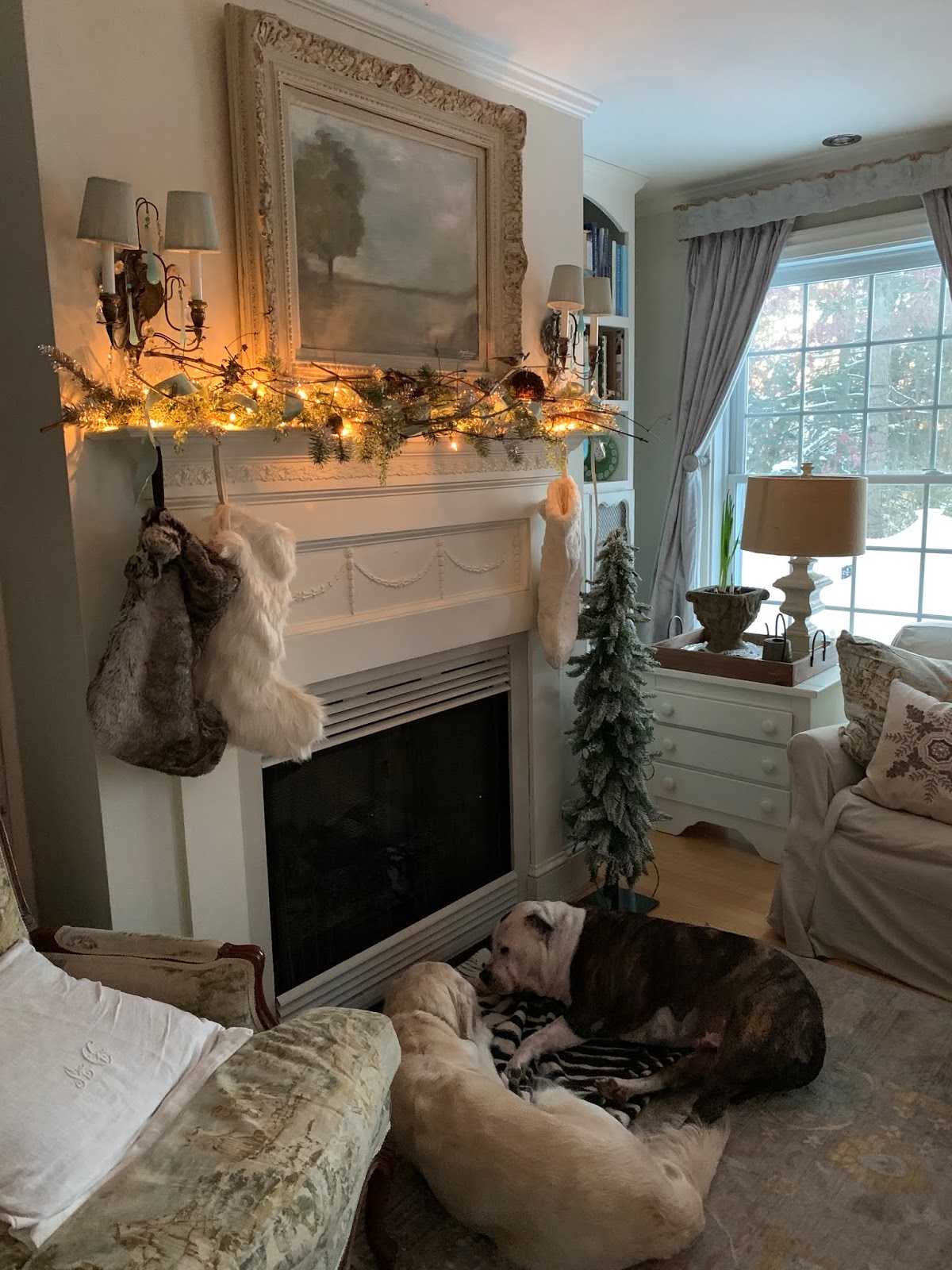 Maison Decor European Woodland Lodge Decor