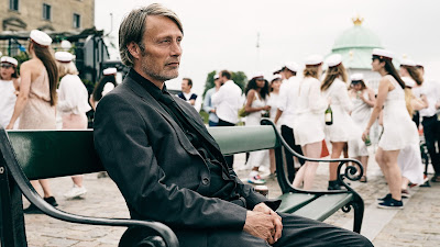 Another Round 2020 Mads Mikkelsen Image 5