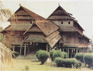 rumah adat ntb