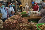 Jelang Ramadan, Bahan Pokok Alami Lonjakan Harga