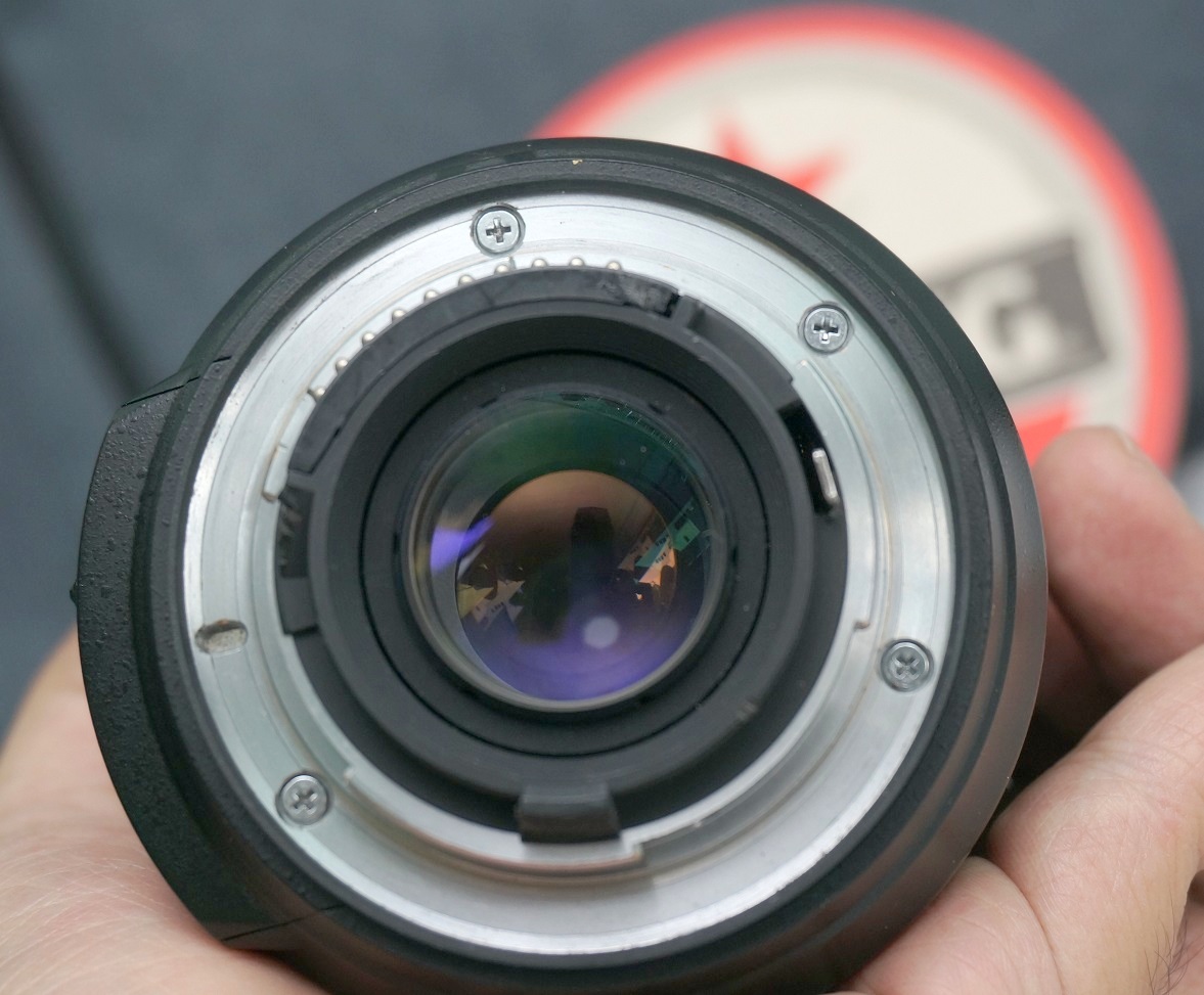 Lensa Nikon 18200mm VR2 Bekas Jual Beli Laptop Second Lensa Nikon 18200mm VR2 Bekas Jual Beli Laptop Second