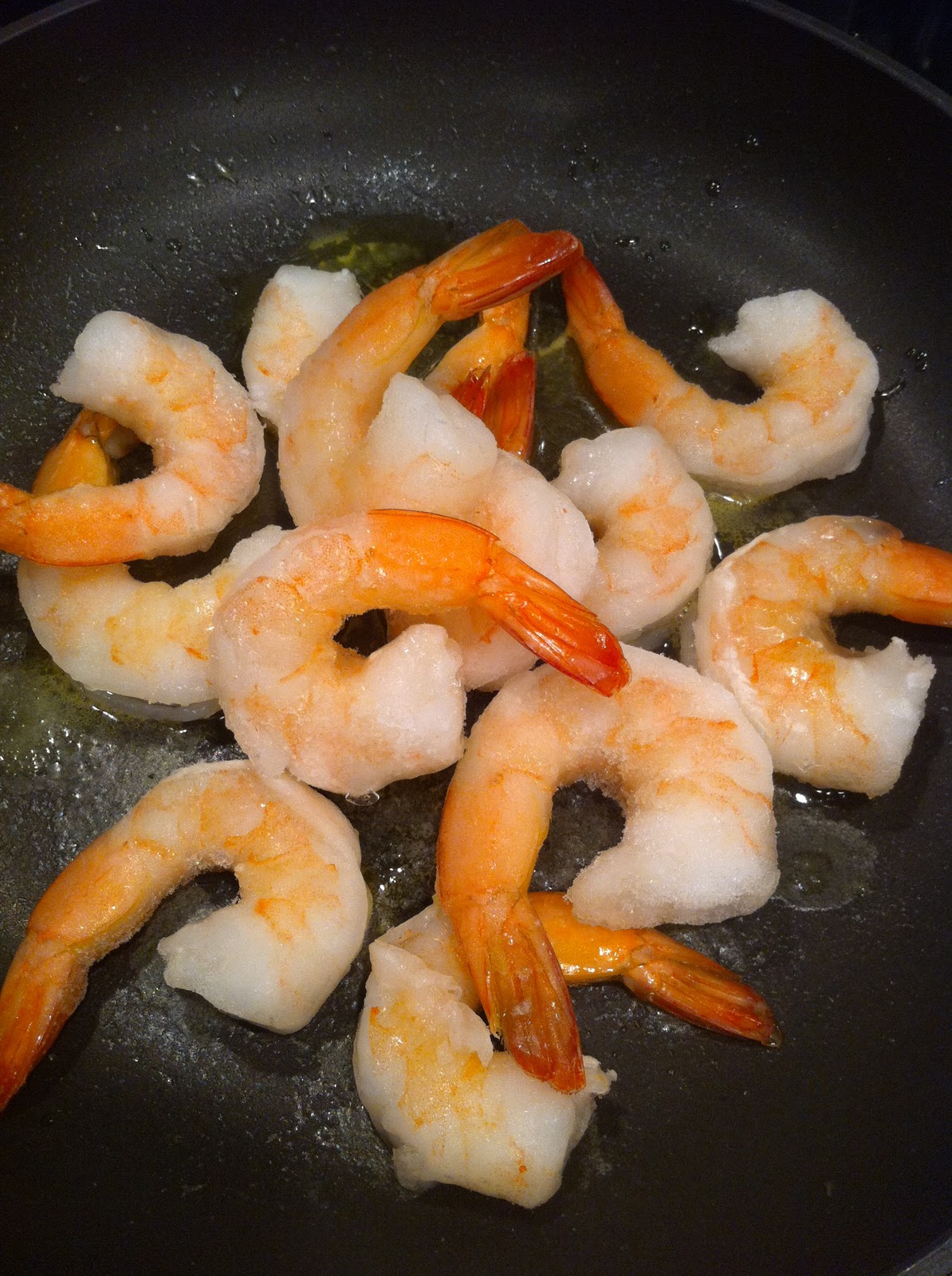 you should make this Healthy Shrimp StirFry