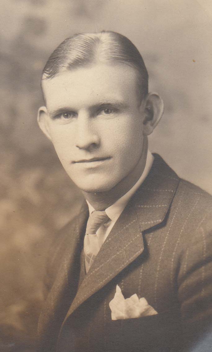 Del's Genealogy Ramblings: Family Photographs