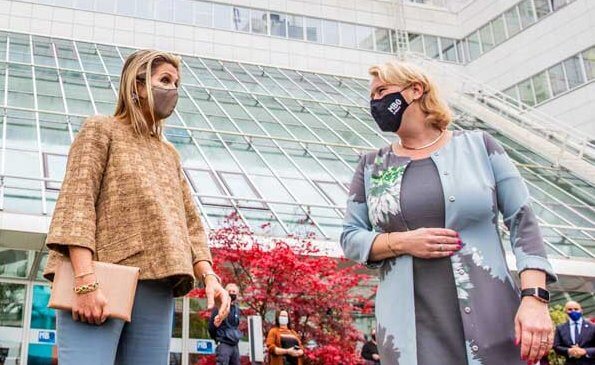 MBO is the Dutch term for secondary vocational education. Queen Maxima wore a wool tweed top from Natan Fall Winter 2013 collection