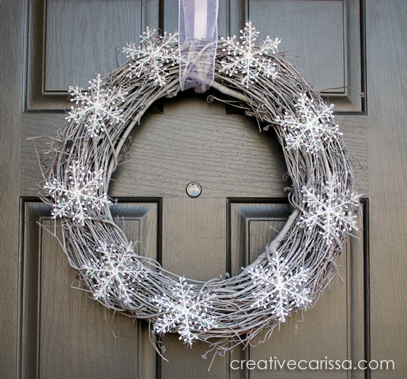 White Winter Wreath