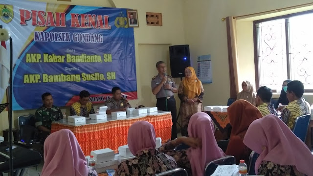 Pisah Sambut Kapolsek Gondang Diwarnai Keakraban