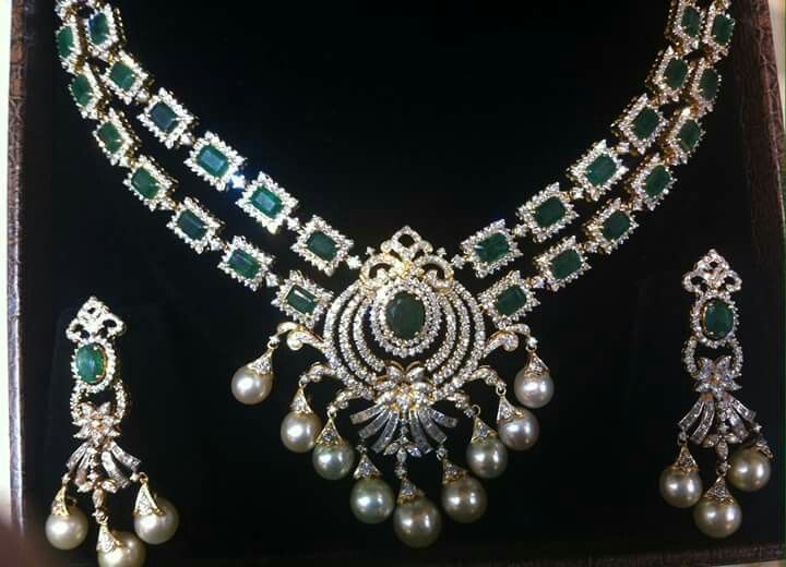 Diamond Emerald Glitter Necklaces Jewellery Designs