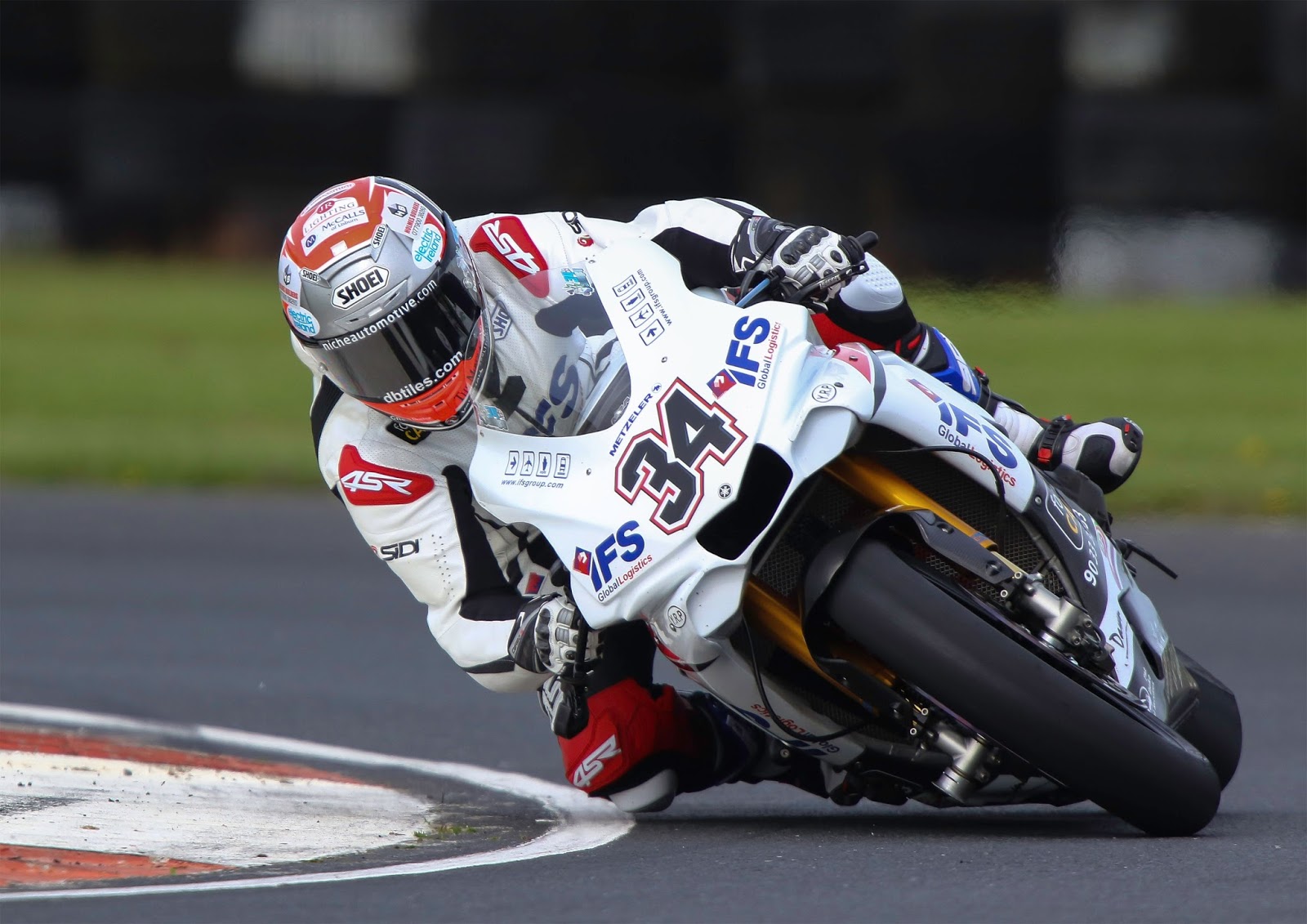 IRISH SUPERBIKE RACING: Seeley wins on Masters debut while Stuart and ...