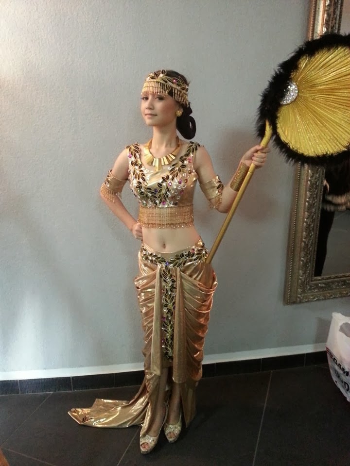 Myanmarsexygirls Khin Wint Wah In Pwu Custom