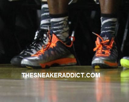 kevin hart basketball shoes