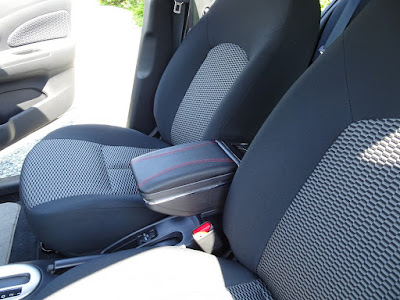 Nissan Micra Center Console