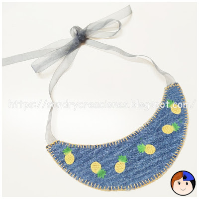 Collar babero tela vaquera con stencil piñas