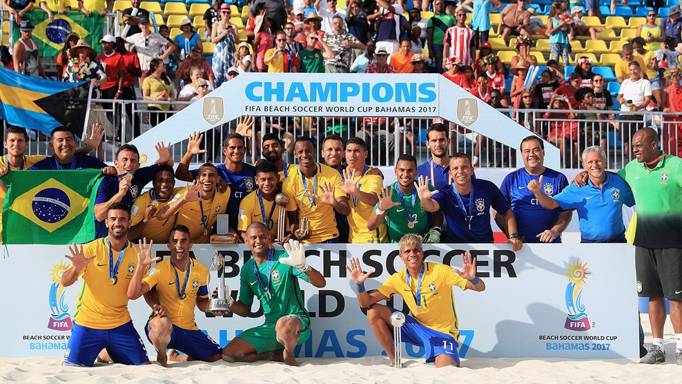 Brasil, pentacampeón mundial de fútbol playa