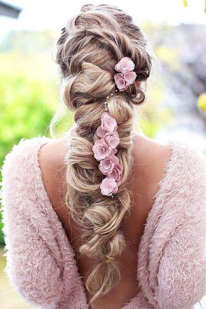 flower hairstyles for weddings