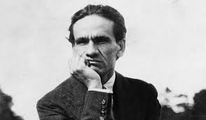 CÉSAR VALLEJO