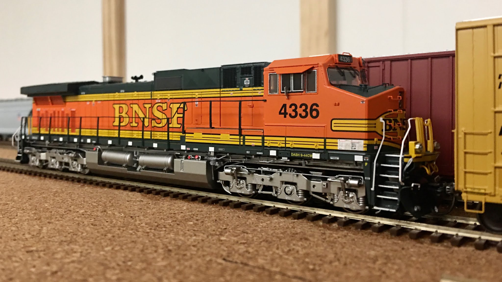Metaline Falls Railroad Heritage 2 is the 2nd Best BNSF Paint Scheme