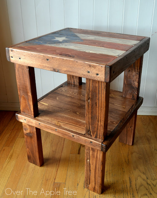 DIY Flag Table >> Over The Apple Tree