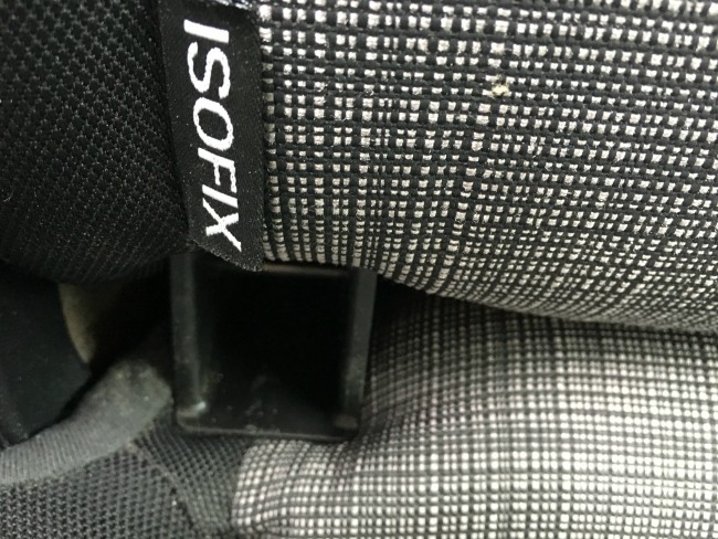 Britax-Dualfix-Car-Seat-isofix-fabric-protectors-in-place-in-car-