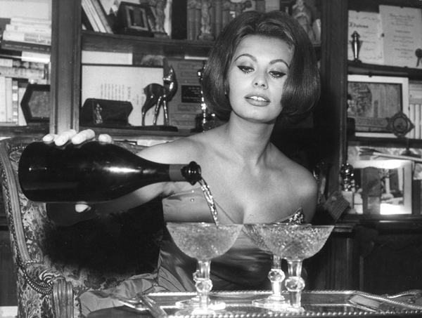 бокал креманка для шампанского история. globe photo agency 2 sophia loren pouring champagne. бокал креманка для шампанского история фото. бокал креманка для шампанского история-globe photo agency 2 sophia loren pouring champagne. картинка бокал креманка для шампанского история. картинка globe photo agency 2 sophia loren pouring champagne. История культуры и история бескультурья. Подпишитесь на обновления с Bloglovin бокал креманка для шампанского история. globe photo agency 2 sophia loren pouring champagne. бокал креманка для шампанского история фото. бокал креманка для шампанского история-globe photo agency 2 sophia loren pouring champagne. картинка бокал креманка для шампанского история. картинка globe photo agency 2 sophia loren pouring champagne. История культуры и история бескультурья. Подпишитесь на обновления с Bloglovin