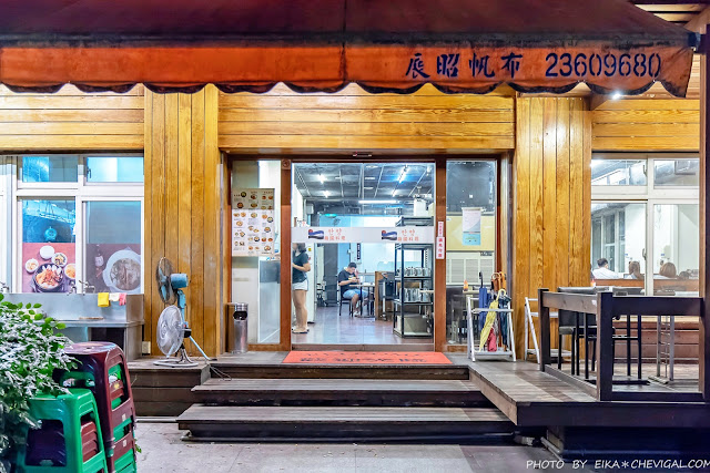 韓鄉韓國料理,韓式料理,小菜吃到飽,銅盤烤肉,石鍋拌飯,起司辣雞,人蔘雞湯,台中,cp值,餐廳,小吃,吃到