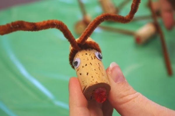 Manualidades y artesanías para decorar: Reno para la decoración de Navidad