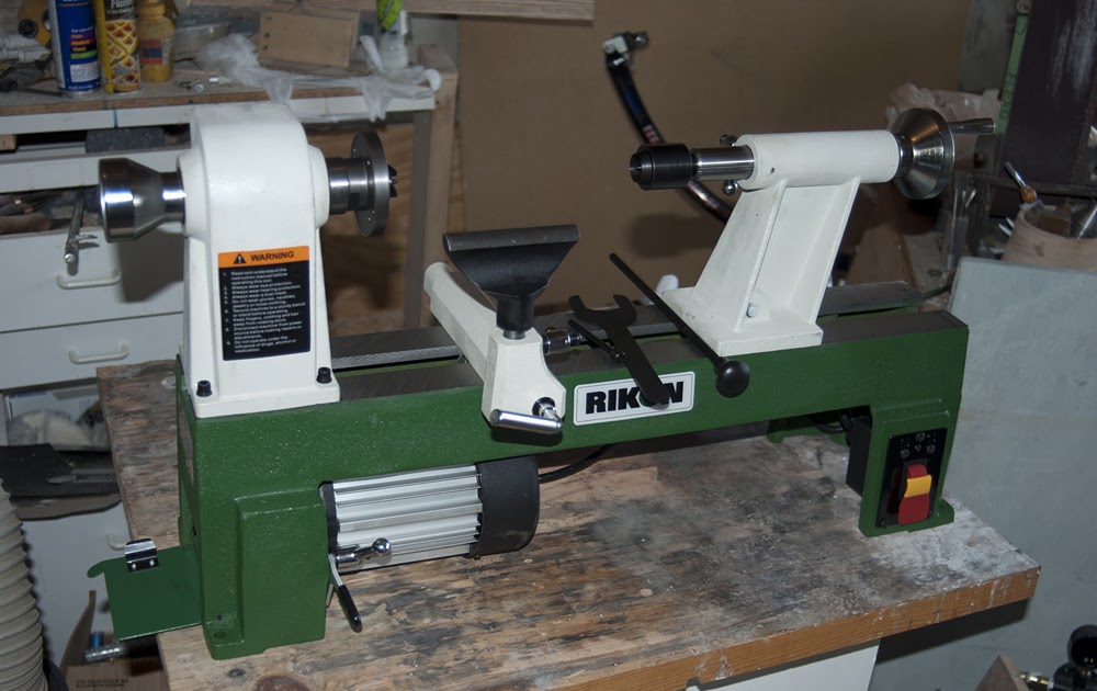 Wood Destruction by a Woodscrub Review Rikon 70050 Midi Lathe