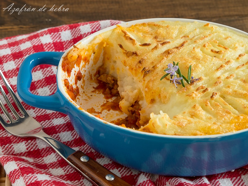 Pastel de carne y puré de patatas