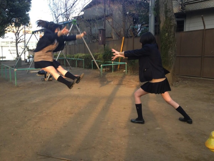 Clever Bulletin Japanese Schoolgirls Perform Superh