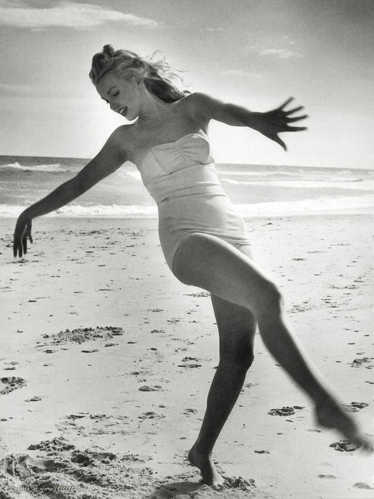 Marilyn Monroe at Tobay Beach, Long Island in the Summer of 1949