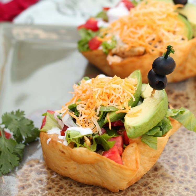 Fried shell taco salad Saladdishes