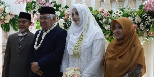 Barokallah... Hari Bahagia Din Syamsuddin Barokallah... Hari Bahagia Din Syamsuddin
