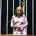 Acusada de mandar matar o marido, Câmara cassa mandato da deputada Flordelis