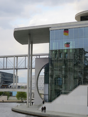 le bâtiment Marie Elisabeth Lüders - Berlin le bâtiment Marie Elisabeth Lüders - Berlin