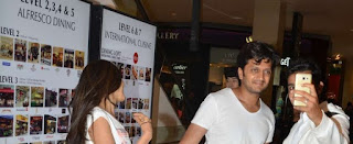  Ritesh  &Genelia snapped shopping at Pavilion Mall in Malaysia