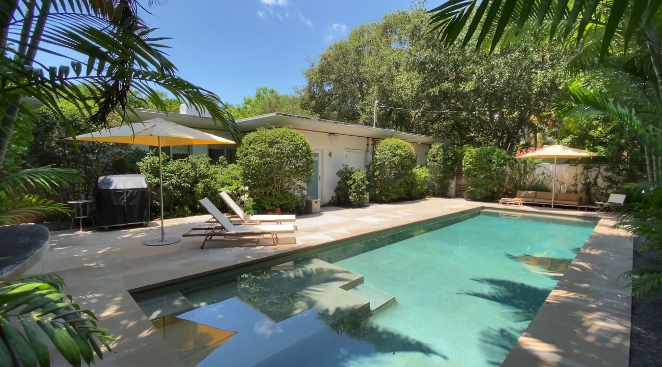 11 Photos vs. 2801 Fairgreen Dr, Miami Beach, FL vs. Home Interior Design Tour