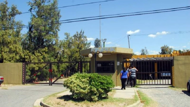 CRISIS: CERRÓ LA FÁBRICA DE TERMOTANQUES RHEEM Y DESPIDIÓ A TODO SU