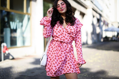 A wrap dress to hide your big tummy