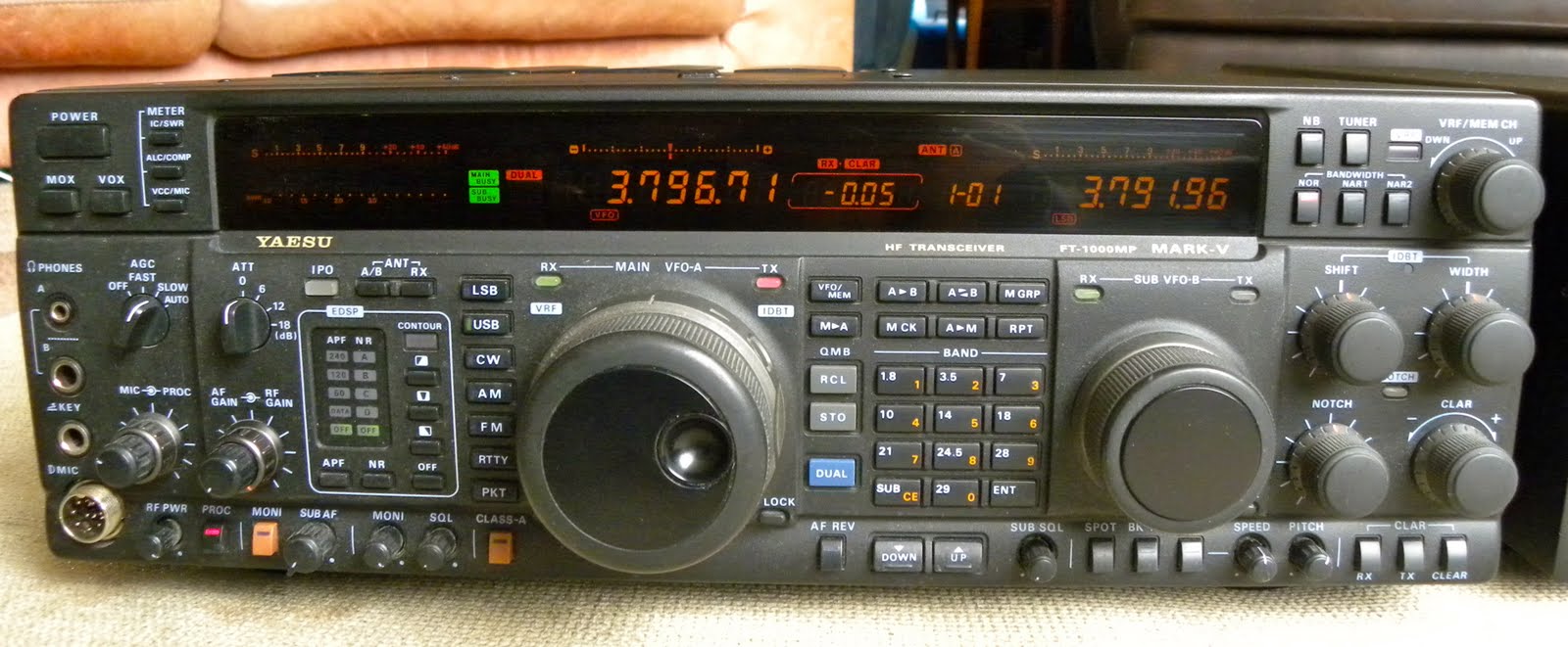 Antenna Engineering: Yaesu FT-1000 Mark-V 200W HF Transceiver