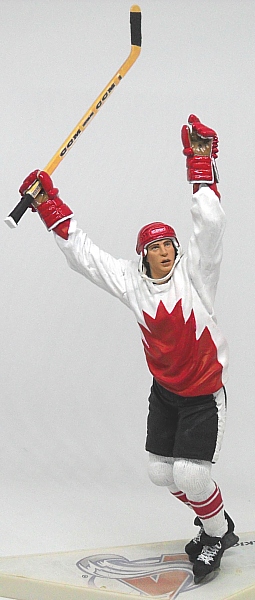 Sports Attic Customs FINISHED 1972 Paul Henderson Team Canada