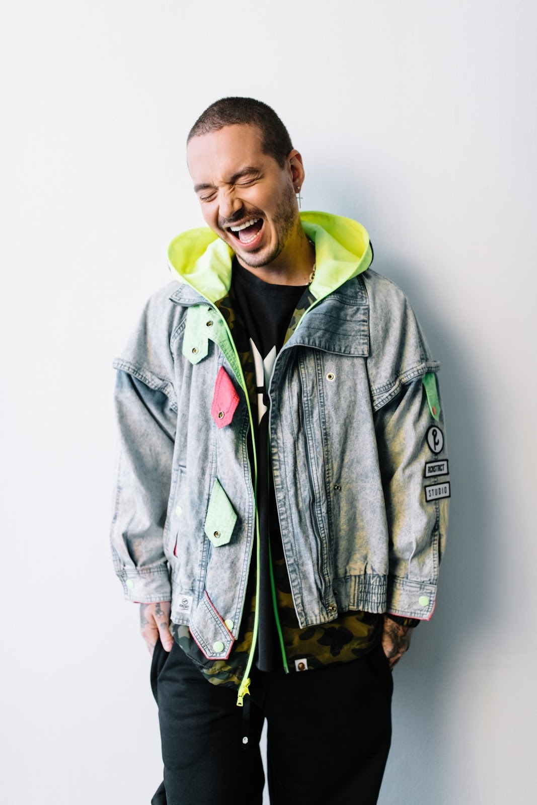 J balvin 2012. J balvin фото. джей балвин. джей балвин. J balvin usher.