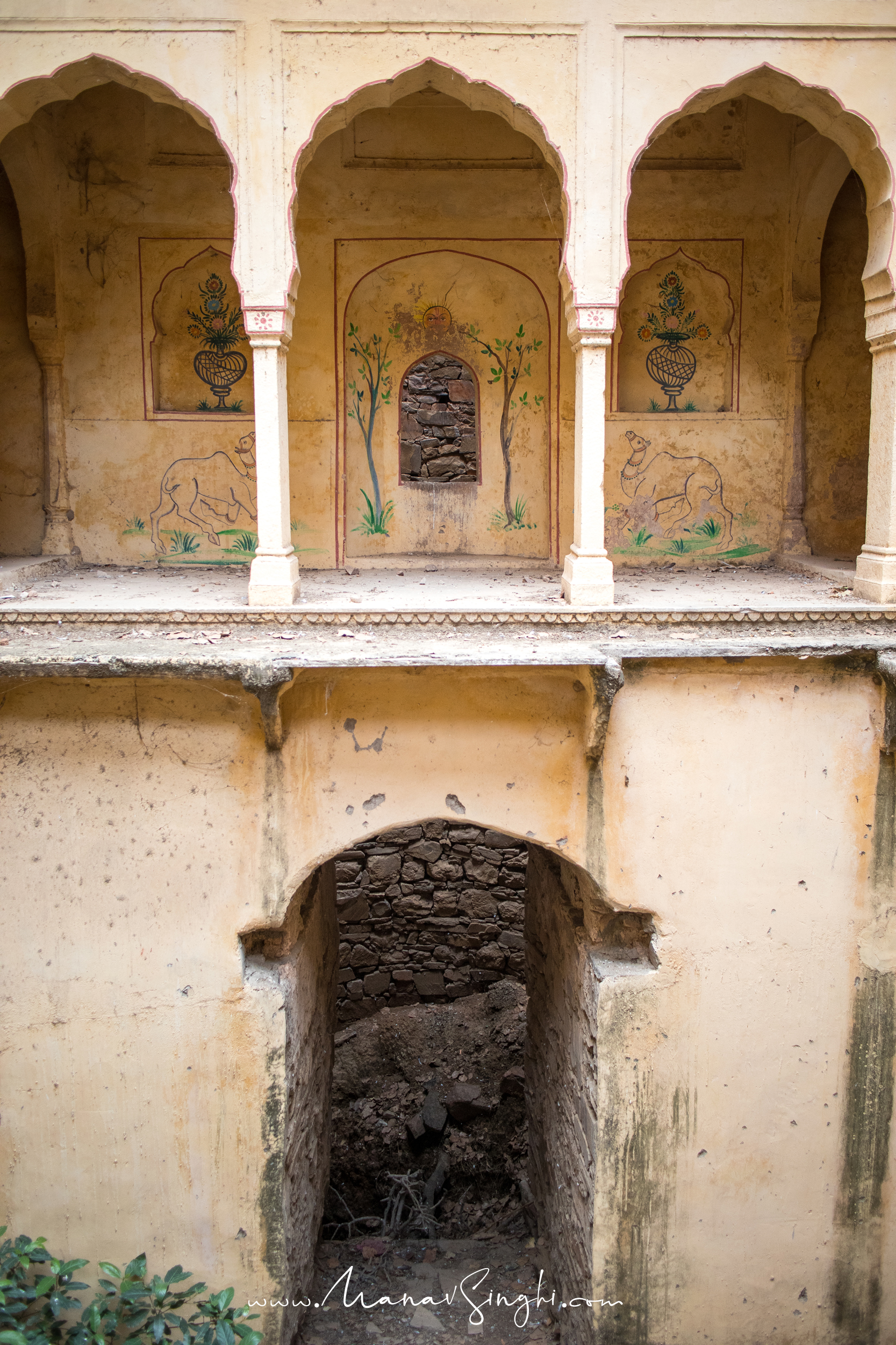 hot Taken on 3-June-2021 BoharaJi Ki Bawari StepWell - KhawaraniJi, Jaipur.  BoharaJi Ki Bawari StepWell - KhawaraniJi, Jaipur.