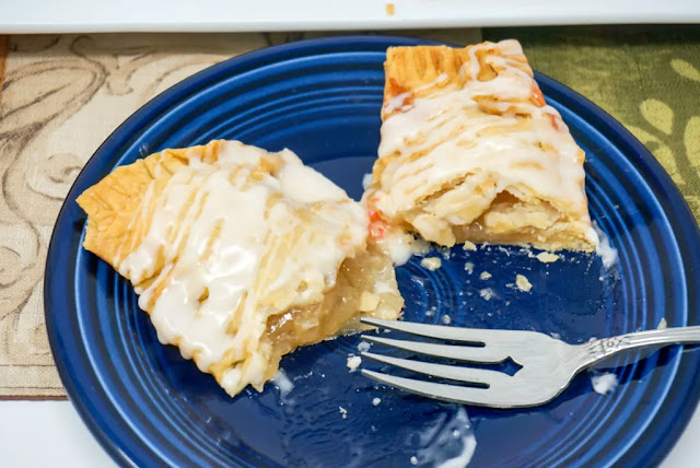 Air Fryer Fruit Pies